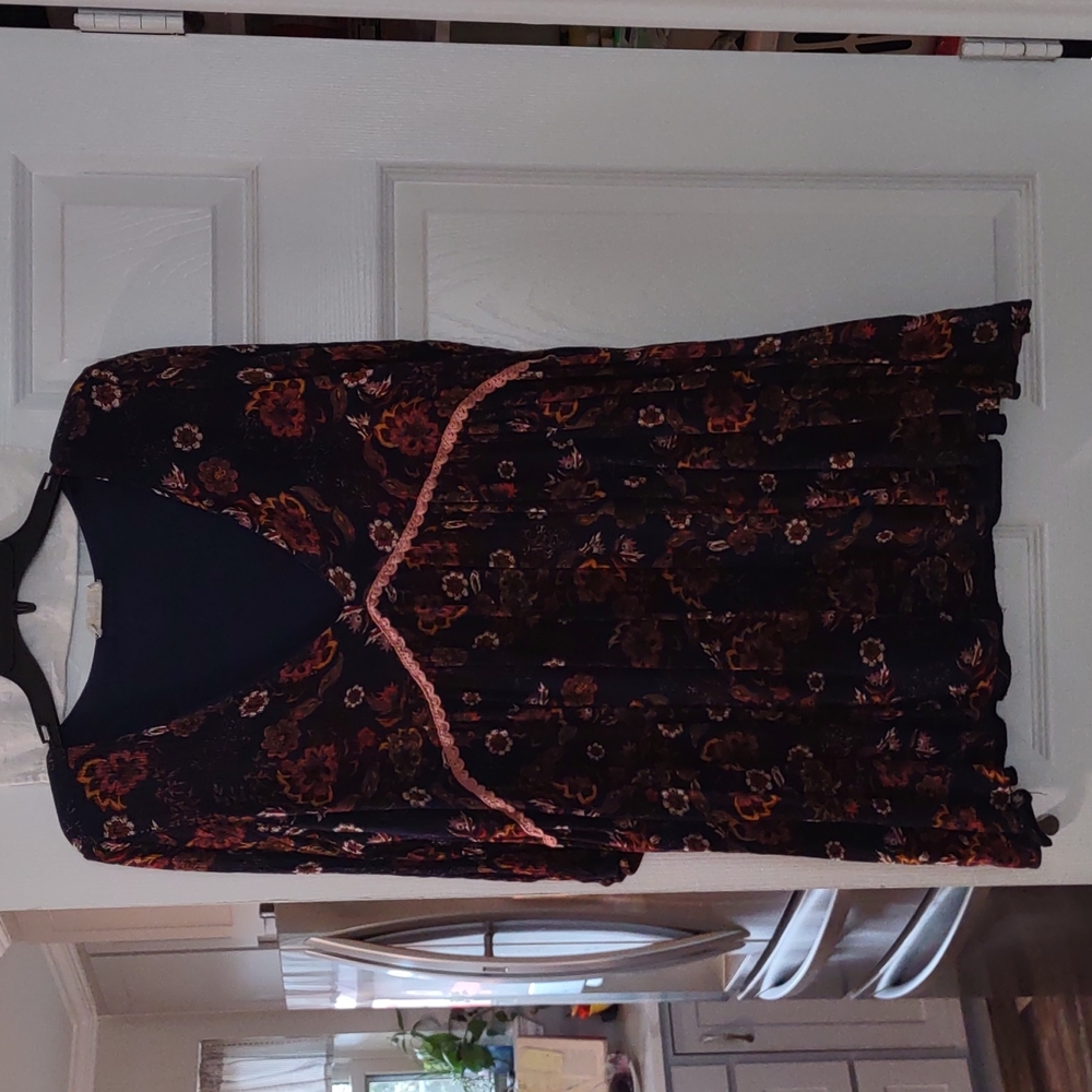 Altar'd State dress/tunic top